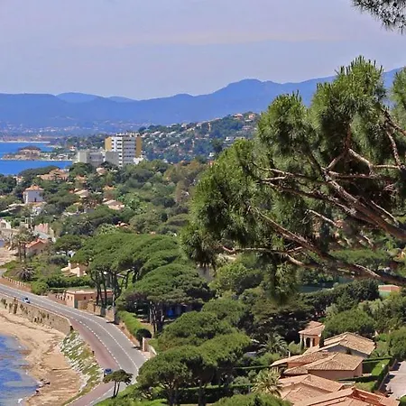 וילה Sm080-c32 Maxime Mazet De Centre-ville, 3 Pieces 6 Couchages