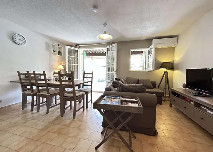 Sm080-c32 Maxime Mazet De Centre-ville, 3 Pieces 6 Couchages Villa *