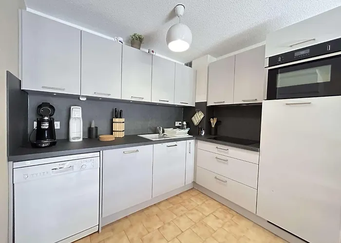 Sm080-c32 Maxime Mazet De Centre-ville, 3 Pieces 6 Couchages *